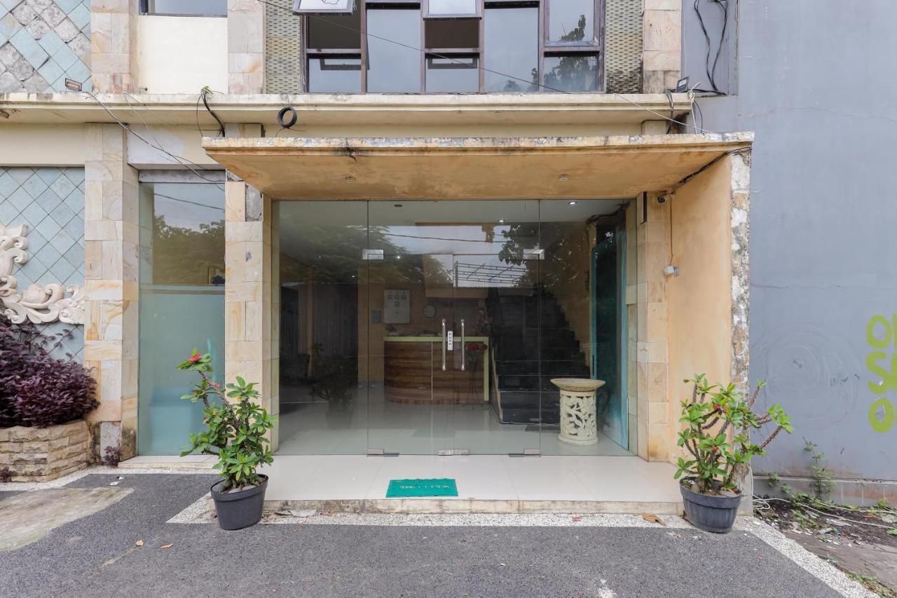 Urbanview Hotel Wg Jimbaran Bali أونغاسان المظهر الخارجي الصورة
